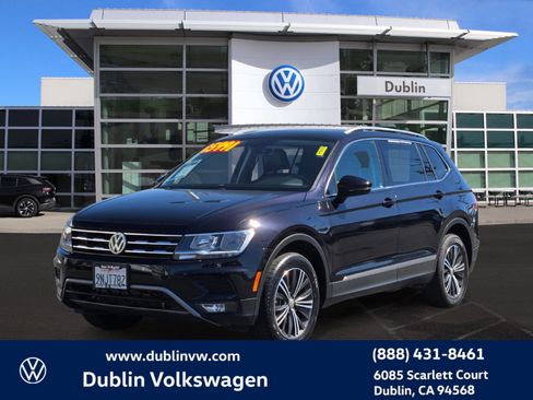 Used 2018 Volkswagen Tiguan SEL image 8