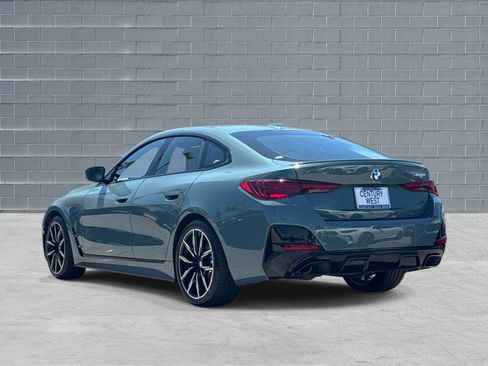 Used 2025 BMW M440i RWD image 3