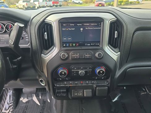 Certified 2020 Chevrolet Silverado 1500 LT w/ True North Edition image 14