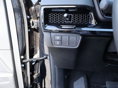 Used 2024 Honda CR-V EX-L image 30