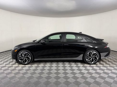 Used 2023 Hyundai Ioniq 6 SEL RWD image 10