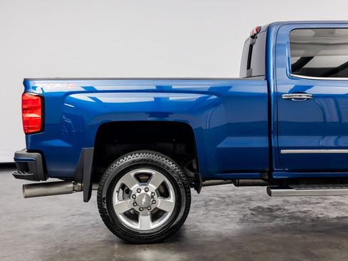 Used 2017 Chevrolet Silverado 2500 High Country w/ Duramax Plus Package AWD/4WD image 22
