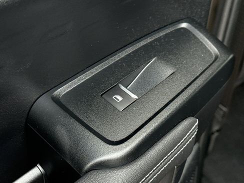 Used 2025 Ford Ranger XLT image 37