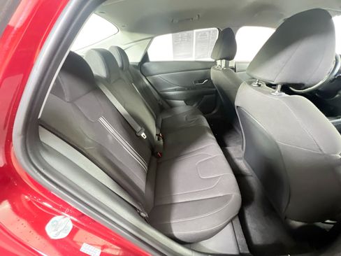Used 2023 Hyundai Elantra SEL w/ Convenience Package FWD image 26