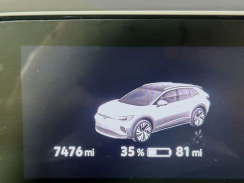 Used 2023 Volkswagen ID.4 Pro S Plus image 18