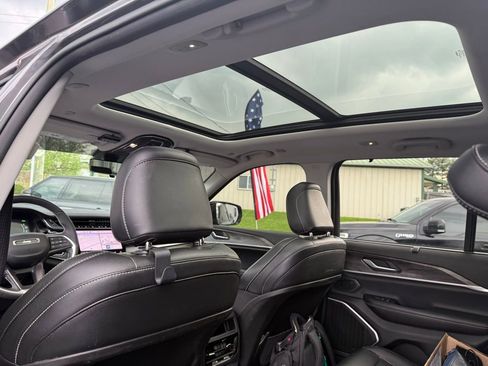 Used 2024 Jeep Grand Cherokee Limited 4xe w/ Luxury Tech Group II image 24