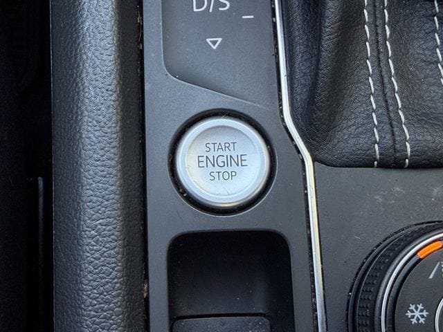 Used 2022 Volkswagen Atlas SEL Premium AWD/4WD image 19