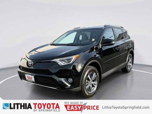 Used 2016 Toyota RAV4 XLE w/ Protection Package AWD/4WD image 1