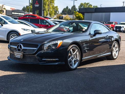 Used 2014 Mercedes-Benz SL 550 w/ Sport Wheel Package image 4