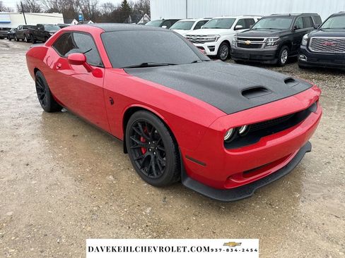 Used 2016 Dodge Challenger SRT Hellcat image 8