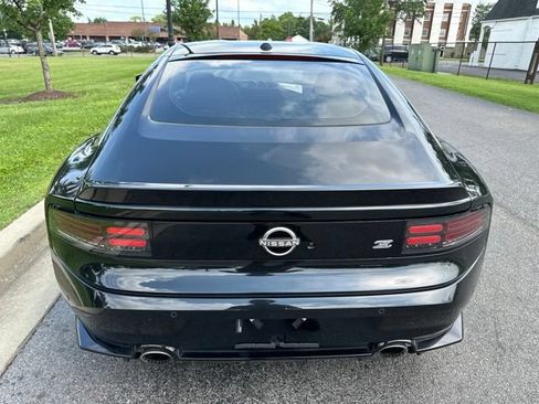Used 2023 Nissan Z w/ Floor Mat Package (L93) RWD image 15