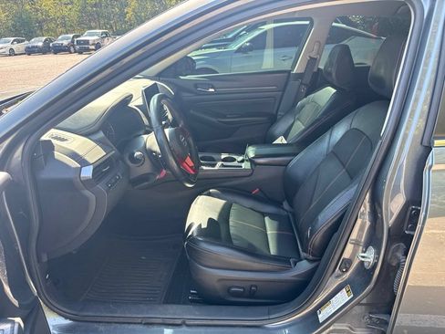 Used 2020 Nissan Altima 2.5 SR FWD image 5