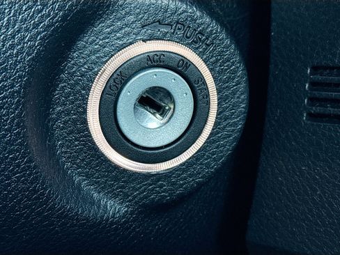 Used 2022 Toyota Tacoma SR5 image 33