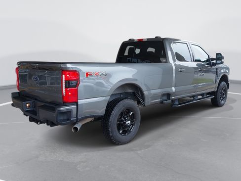 Used 2024 Ford F350 XLT w/ XLT Premium Package image 7