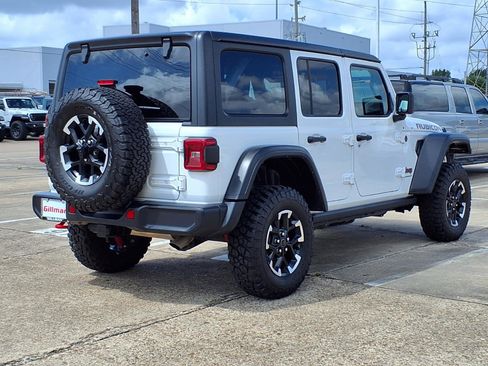 Used 2025 Jeep Wrangler Unlimited Rubicon AWD/4WD image 27