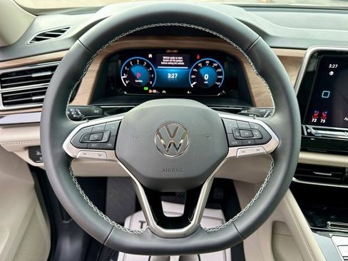 New 2026 Volkswagen Atlas SE image 30