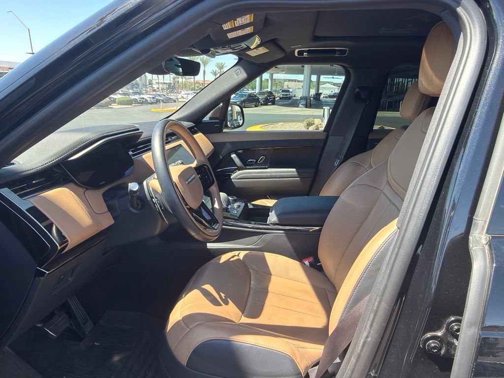 Used 2023 Land Rover Range Rover Sport SE Dynamic AWD/4WD image 7