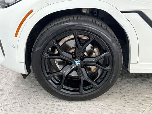 Used 2023 BMW X6 xDrive40i w/ M Sport Package AWD/4WD image 13