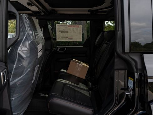 New 2025 Ford Bronco Raptor AWD/4WD image 29