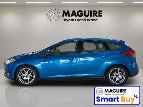 Used 2015 Ford Focus SE w/ Equipment Group 201A image 3