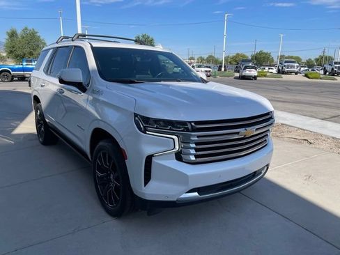 Certified 2022 Chevrolet Tahoe High Country AWD/4WD image 6