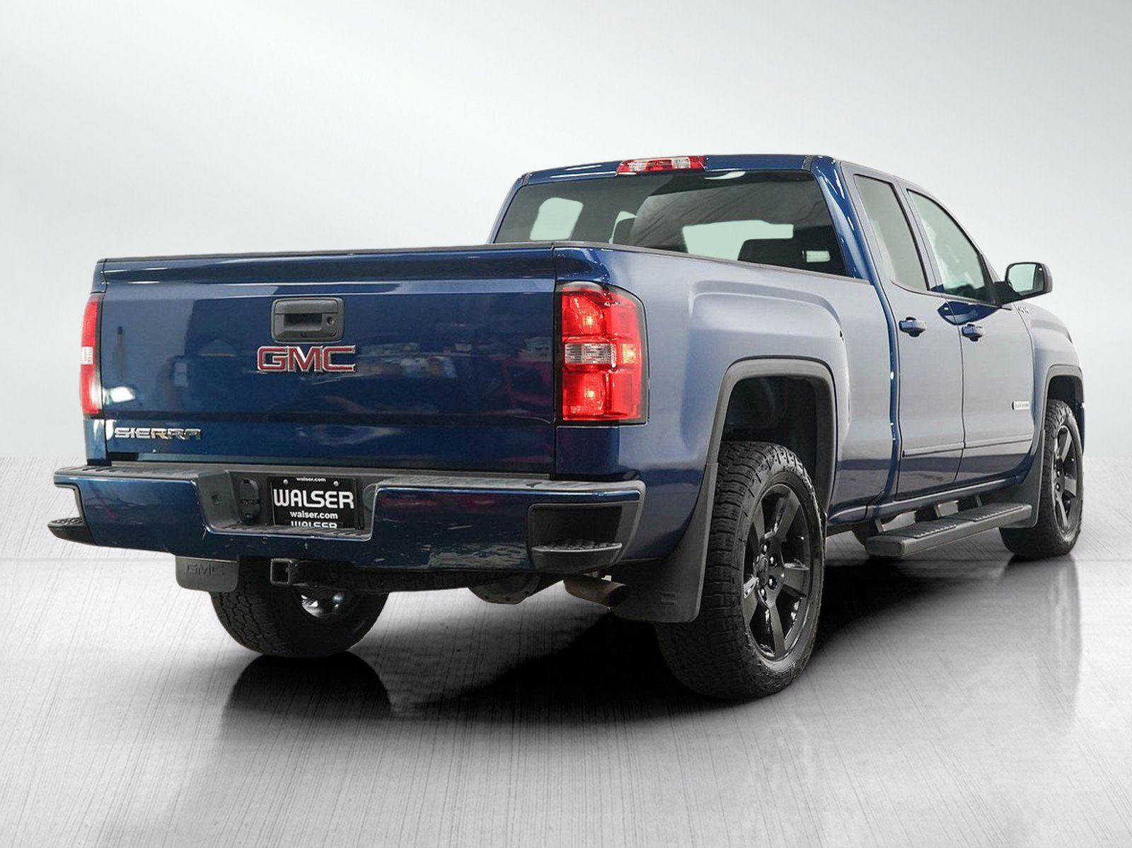Used 2018 GMC Sierra 1500 4x4 Double Cab w/ Elevation Edition image 5