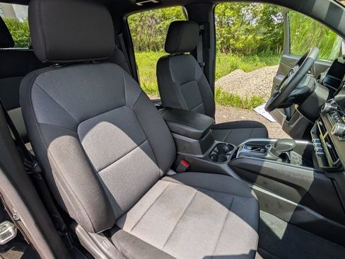 Used 2024 Chevrolet Colorado Trail Boss w/ Advanced Trailering Package AWD/4WD image 17