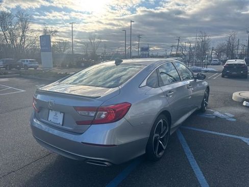 Used 2022 Honda Accord Sport image 8