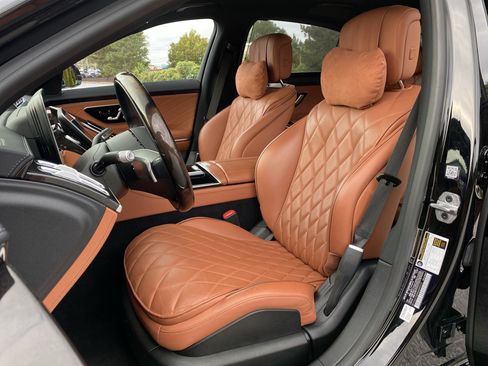 Used 2022 Mercedes-Benz S 580 S 580 image 68