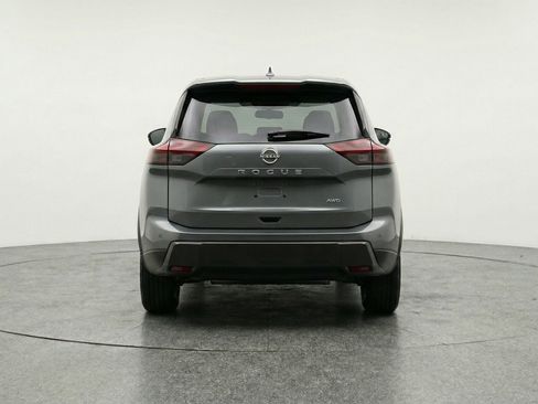 Used 2025 Nissan Rogue SV FWD image 7