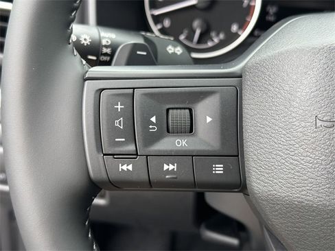 New 2026 Nissan Rogue SV image 20