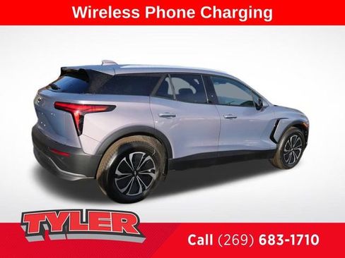 New 2025 Chevrolet Blazer EV LT image 8