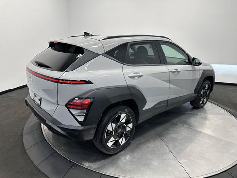 Certified 2024 Hyundai Kona SEL AWD/4WD image 7