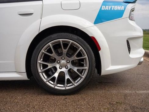 Used 2020 Dodge Charger SRT Hellcat w/ Harman/Kardon Audio Group RWD image 11