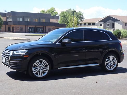Used 2018 Audi Q5 2.0T Premium Plus w/ Premium Plus Package AWD/4WD image 10