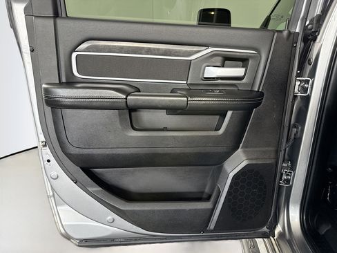 Used 2024 RAM 2500 Big Horn image 26