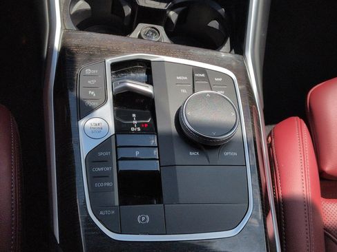 Used 2023 BMW 330i Sedan w/ M Sport Package RWD image 26