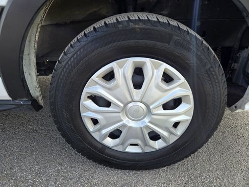 Used 2024 Ford Transit 350 XLT image 22