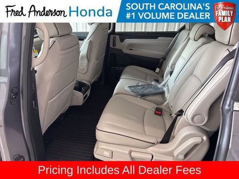 New 2026 Honda Odyssey Touring image 18