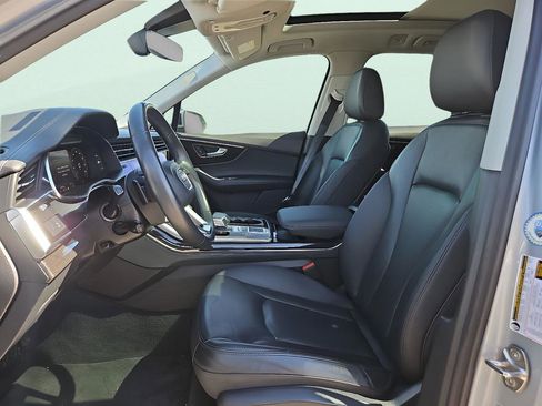 Used 2024 Audi Q7 3.0T Premium Plus image 12