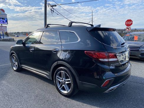 Used 2017 Hyundai Santa Fe Limited w/ Cargo Package image 6