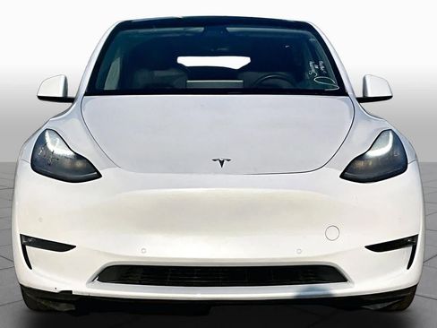 Used 2021 Tesla Model Y Long Range AWD/4WD image 3