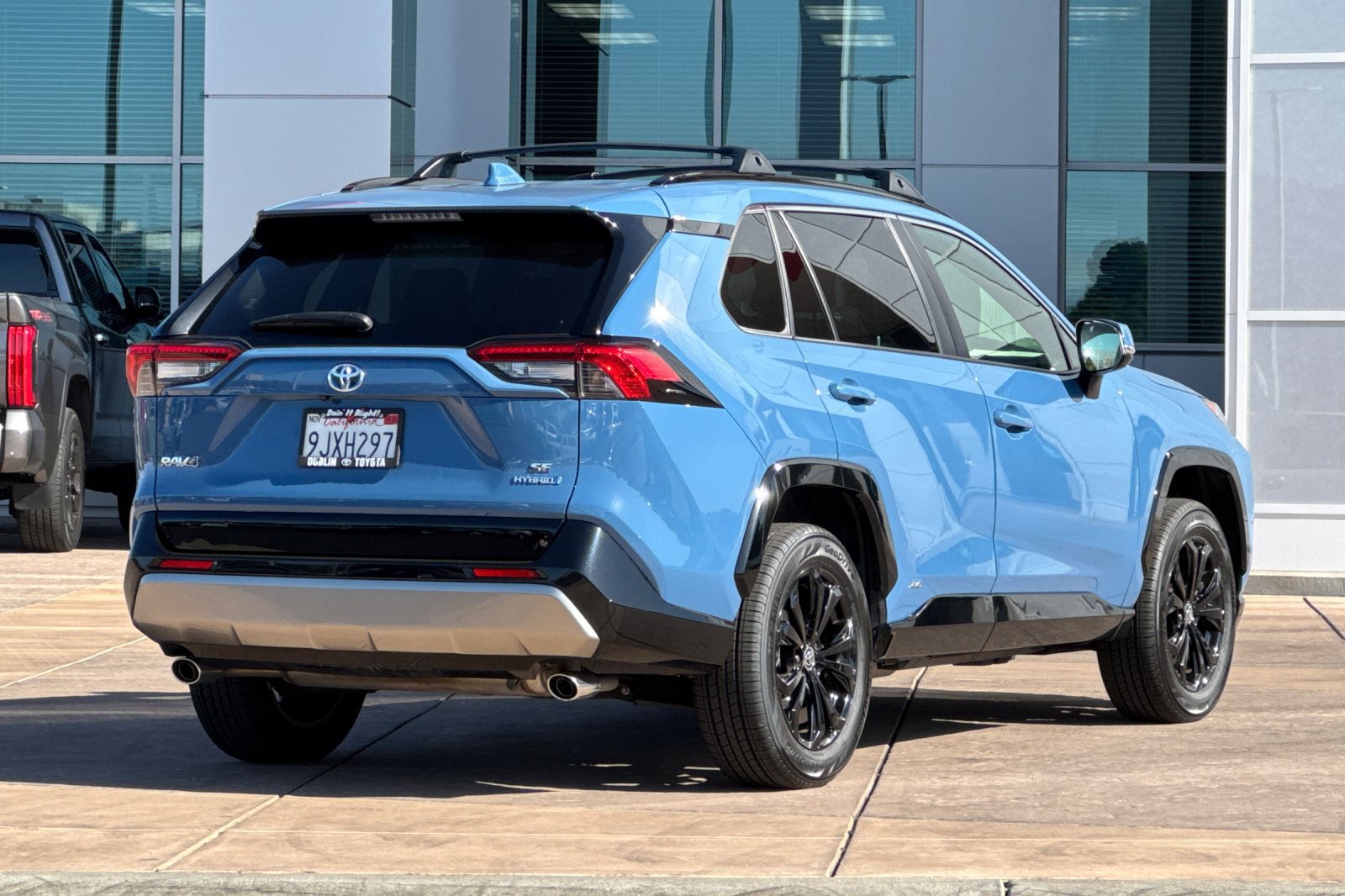 Certified 2024 Toyota RAV4 SE AWD/4WD image 4