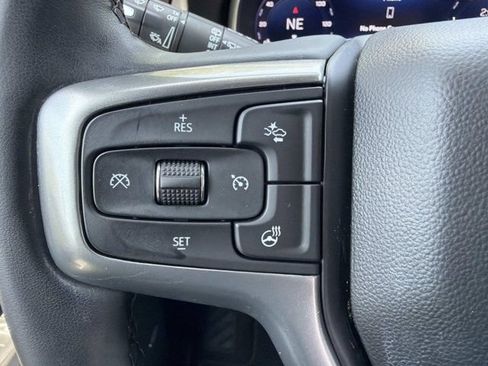 Used 2023 Chevrolet Suburban Z71 w/ Luxury Package AWD/4WD image 26