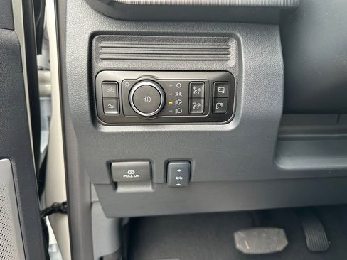 New 2026 Ford F250 Platinum image 69