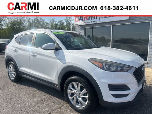 Used 2019 Hyundai Tucson Value FWD image 1