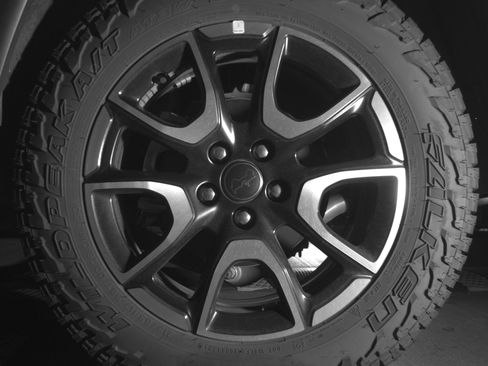 Used 2025 Jeep Compass Trailhawk AWD/4WD image 14