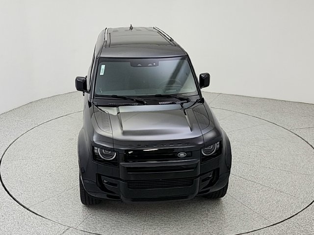 New 2026 Land Rover Defender 110 X-Dynamic SE AWD/4WD image 14