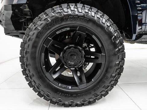 Used 2024 Ford F150 XLT w/ FX4 Off-Road Package image 20