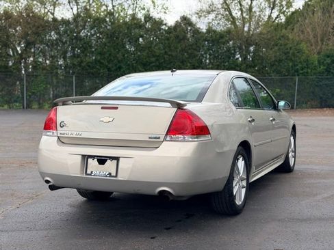 Used 2012 Chevrolet Impala LTZ FWD image 3